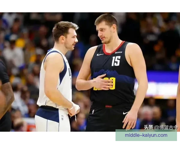 卡卡比赛影响力持续提升，再度引发球迷热议与关注