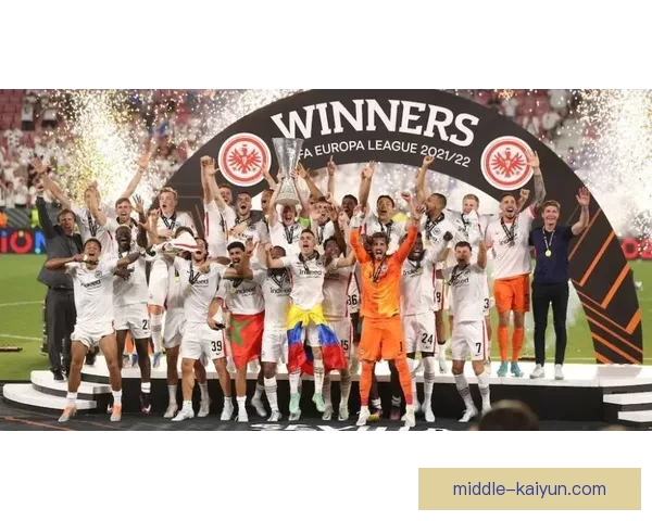 德甲阵容更新亮点分析，球队动态与新兴球员表现值得关注